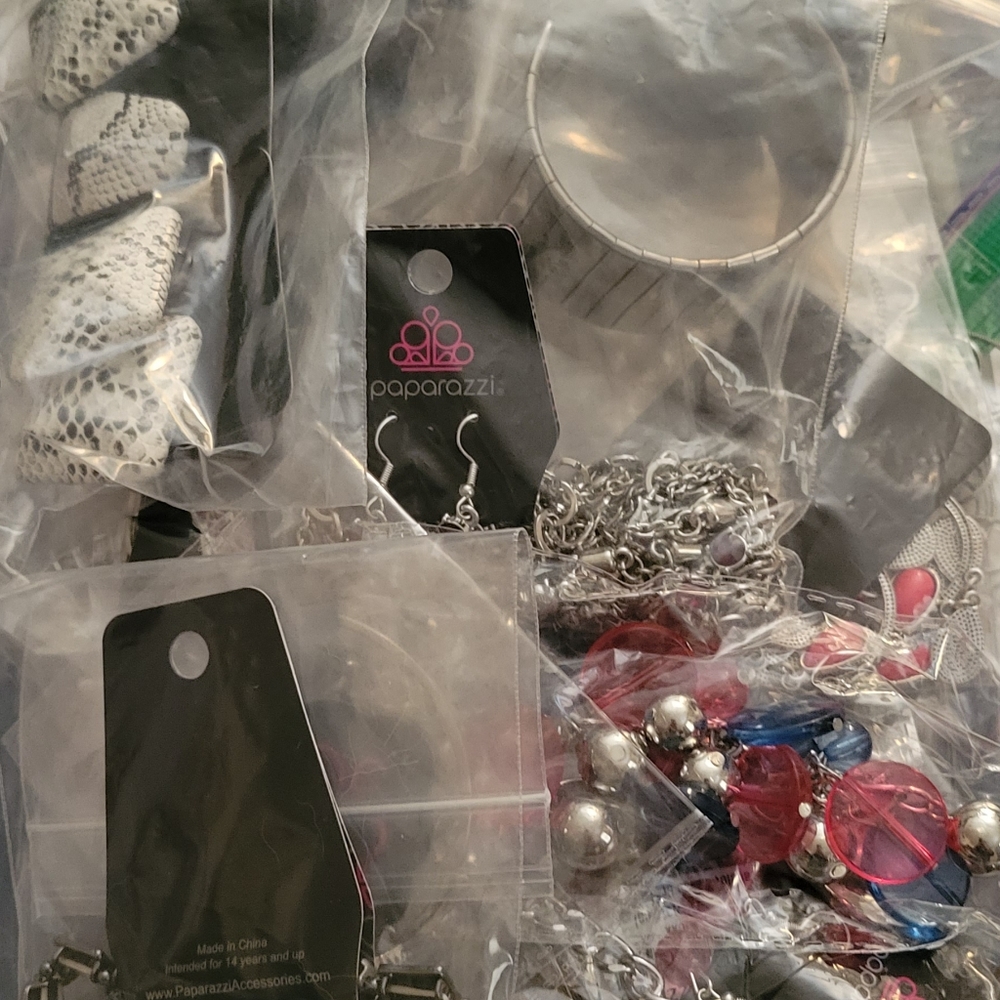 Paparazzi jewelry